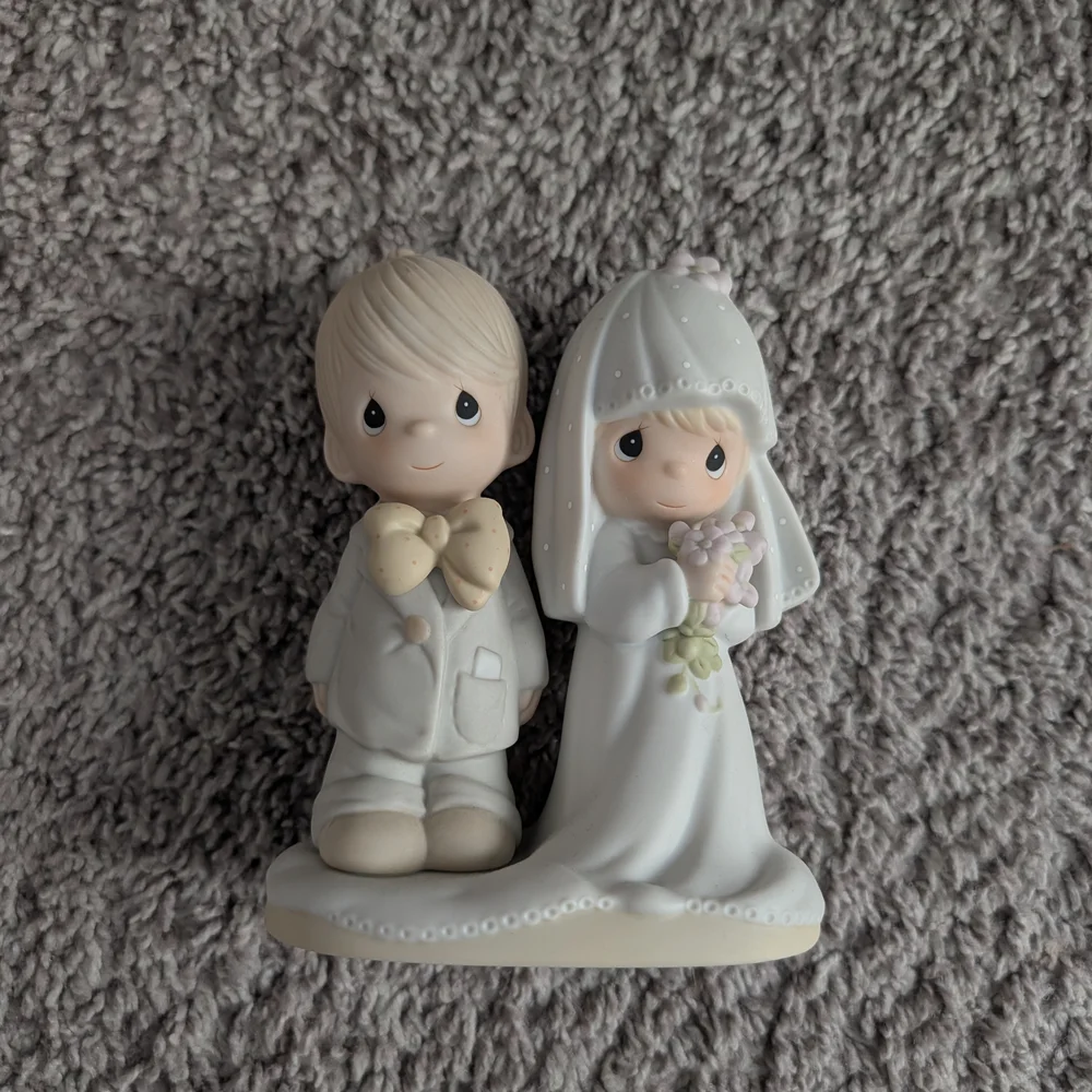 Wedding Couple Figurine